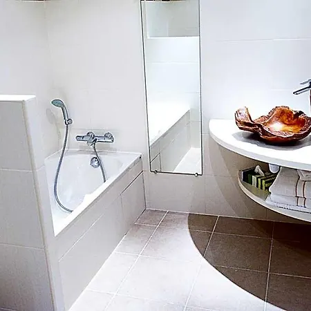 Hotel Maison D'hote Iparra- Pays Basque 4*