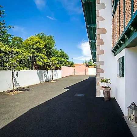 Maison D'hote Iparra- Pays Basque Hotel 4*